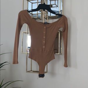 Fashion Nova Off the shoulder bodysuit